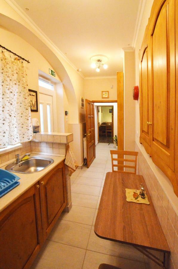 에게르 Bathory Apartman 아파트 외부 사진