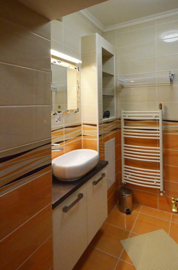 에게르 Bathory Apartman 아파트 외부 사진